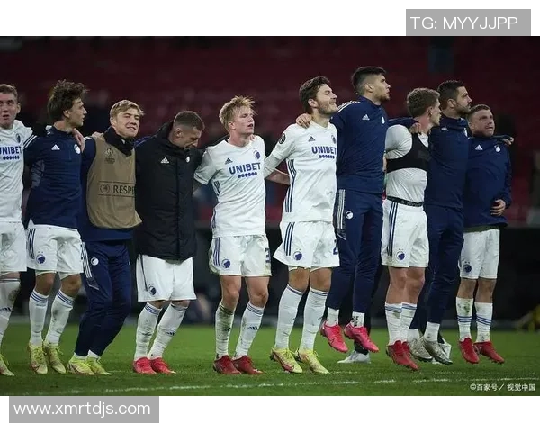 卡拉巴赫与希腊竞技的激烈对决揭示了足球战术的魅力与团队精神