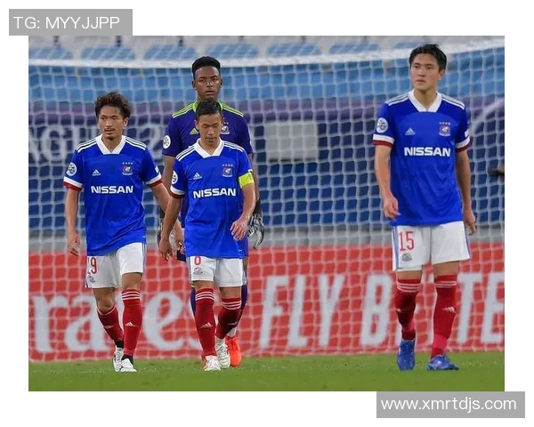 周六足球大战横滨对决神户期待精彩进球与激烈对抗